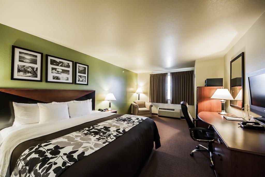 Sleep Inn & Suites Shamrock Exterior photo
