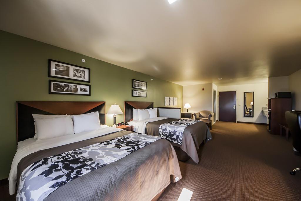 Sleep Inn & Suites Shamrock Room photo