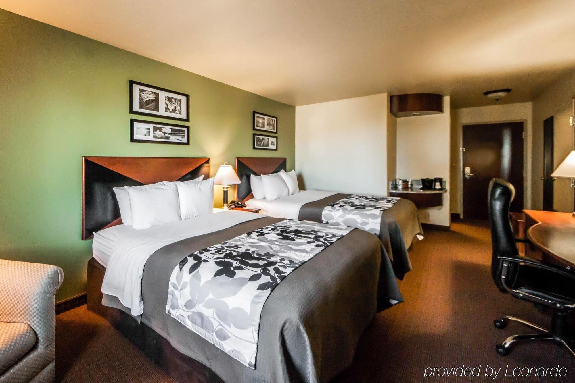 Sleep Inn & Suites Shamrock Exterior photo